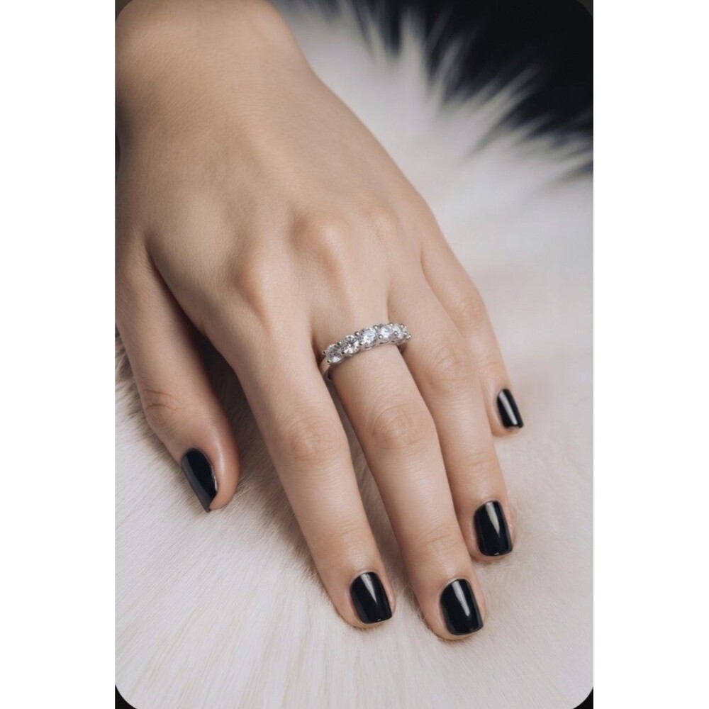 Sterling Silver Size 8 Simulated Diamond Ring